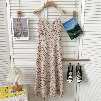 Vabaaja naiste lõikega peenikeste rihmadega kleit – mitut värvi