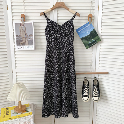 Vabaaja naiste lõikega peenikeste rihmadega kleit – mitut värvi