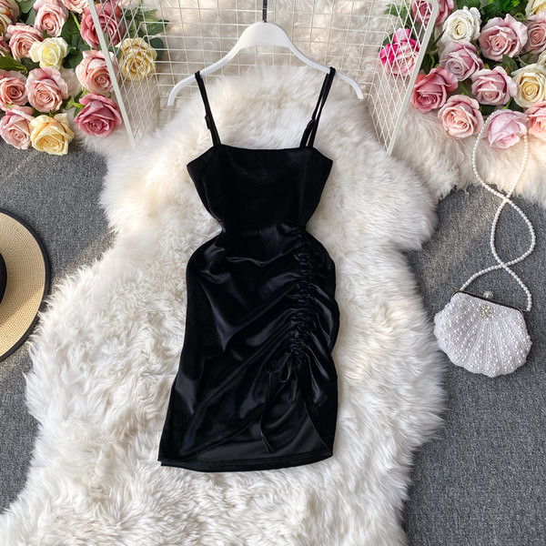 Stiilne naiste sametkleit