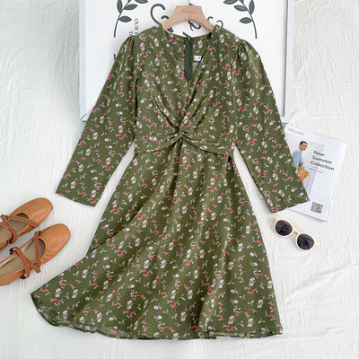 Νέο μοντέλο γυναικείο φθινοπωρινό φόρεμα με spitz λαιμόκοψη και μακριά μανίκια