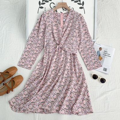 Νέο μοντέλο γυναικείο φθινοπωρινό φόρεμα με spitz λαιμόκοψη και μακριά μανίκια