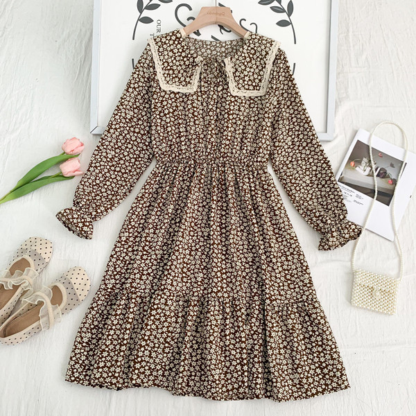 Lezser női szabású ruha, hosszú ujjal