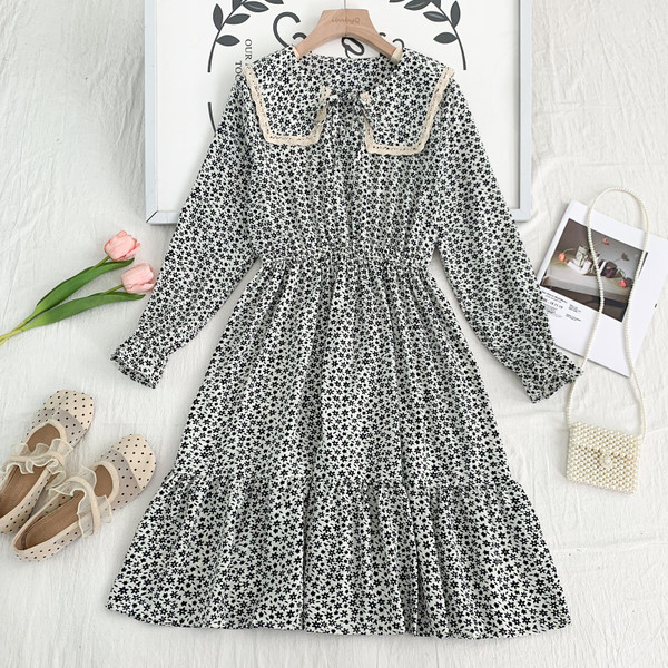 Lezser női szabású ruha, hosszú ujjal