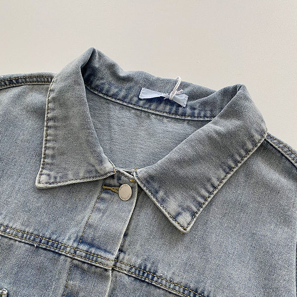 Τζιν μπουφάν με τσέπες και κουμπιά - φαρδύ μοντέλο