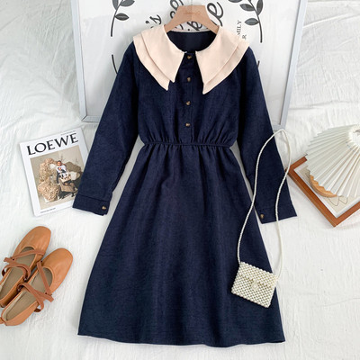 Μοντέρνο φόρεμα με στρογγυλή λαιμόκοψη και μακριά μανίκια σε διάφορα χρώματα