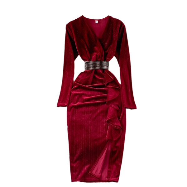 Naiste kleit pikkade varrukatega, spits dekoltee ja lõhikuga