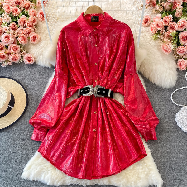 Női ruha klasszikus gallérral és övvel több színben