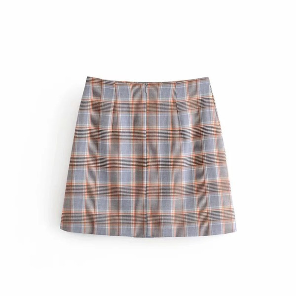 Ruuduline asümmeetriline nööpidega seelik