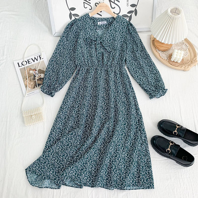 Casual γυναικείο φόρεμα με spitz λαιμόκοψη και μακριά μανίκια