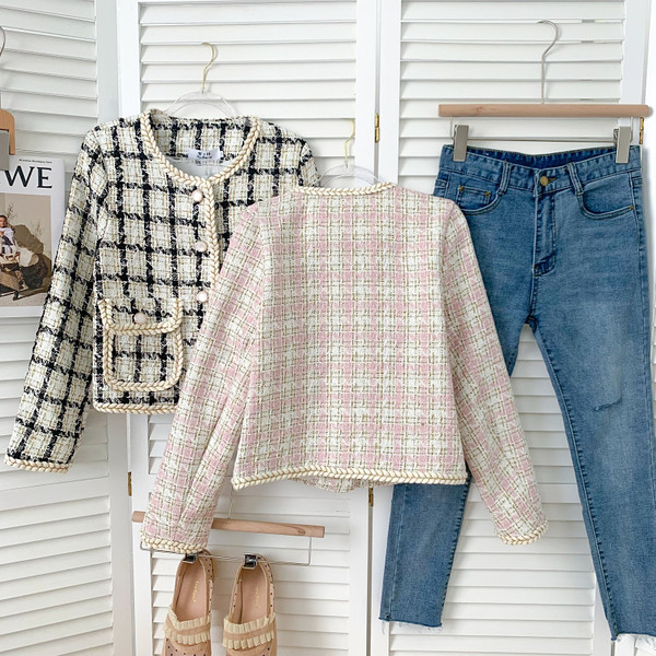 Női kockás tweedkabát