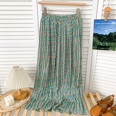 Πλισέ γυναικεία μακριά φούστα με λουλουδάτο μοτίβο