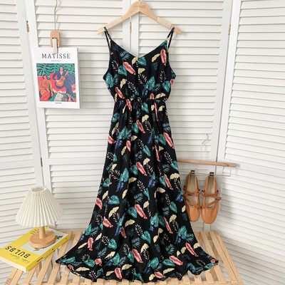 Õhukeste rihmadega vabaaja naiste kleit – mitmes värvitoonis