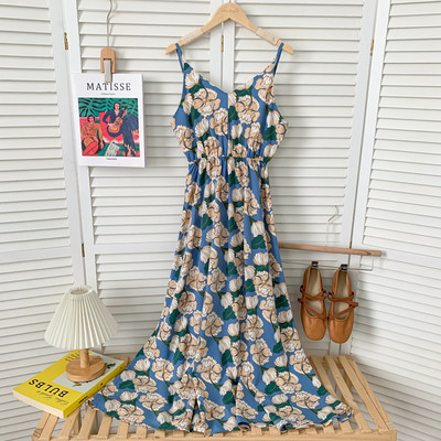 Õhukeste rihmadega vabaaja naiste kleit – mitmes värvitoonis