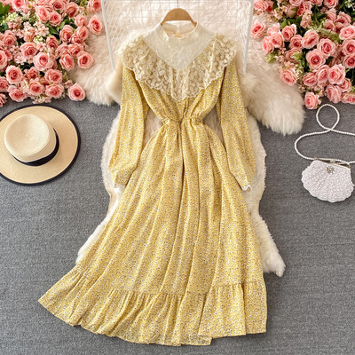 Дамска дълга рокля с дантела и флорален десен