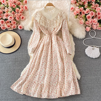 Дамска дълга рокля с дантела и флорален десен