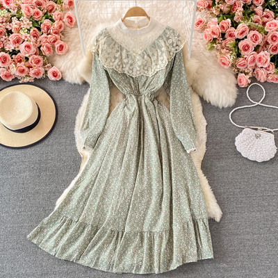 Дамска дълга рокля с дантела и флорален десен