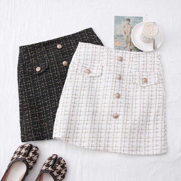 Naiste kõrge vöökoha ja nööpidega seelik – sirge mudel