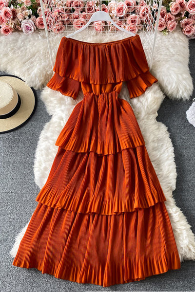 Uus mudel pikk naiste kleit elastse vöökoha ja paljaste õlgadega