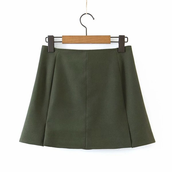 Lühike asümmeetrilise kinnitusega seelik