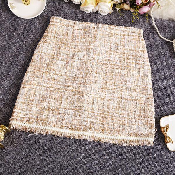 Naiste moodne kõrge vöökoha ja pärlitega seelik