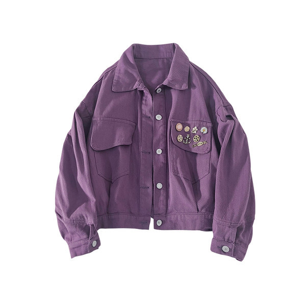 Naiste vabaaja jakk taskute ja 3D elementidega