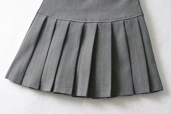 Lühike plisseeritud seelik naistele