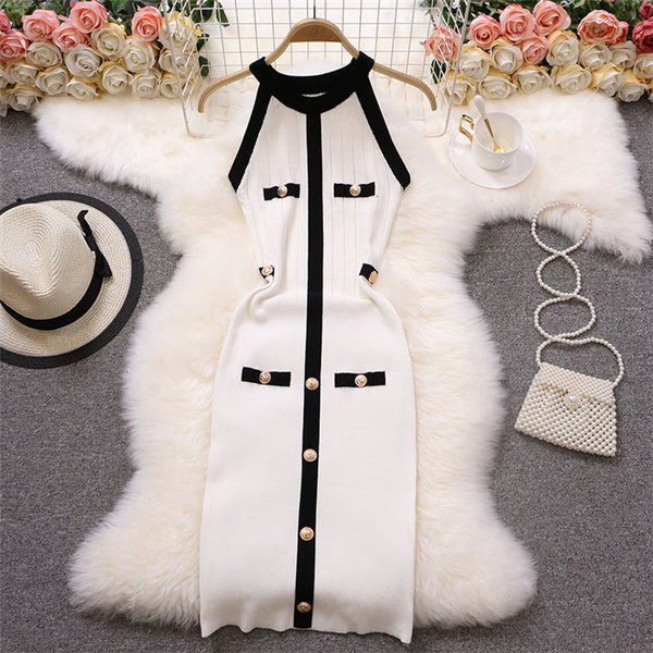 Rochie casual de dama cu nasturi si decolteu oval