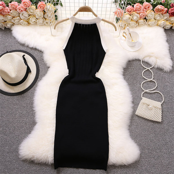 Rochie casual de dama cu nasturi si decolteu oval