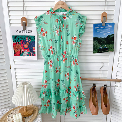 Casual φόρεμα με στρογγυλή λαιμόκοψη και λουλουδάτο μοτίβο