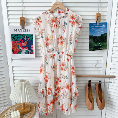 Casual φόρεμα με στρογγυλή λαιμόκοψη και λουλουδάτο μοτίβο