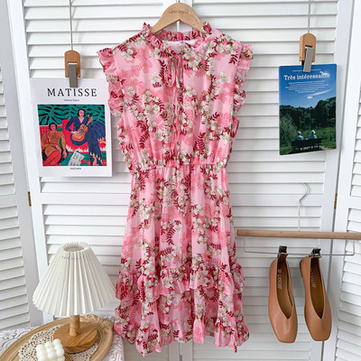 Casual φόρεμα με στρογγυλή λαιμόκοψη και λουλουδάτο μοτίβο