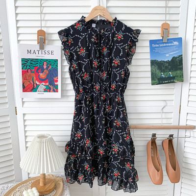 Casual φόρεμα με στρογγυλή λαιμόκοψη και λουλουδάτο μοτίβο