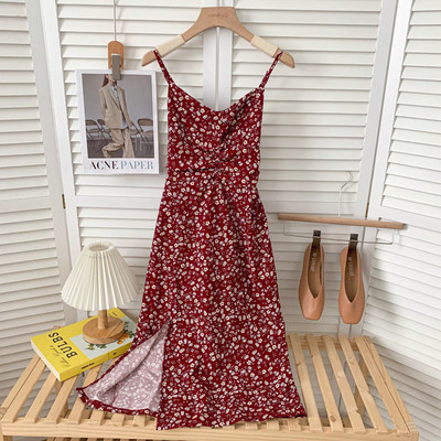 Uut mudelit peenikeste rihmadega naiste vabaajakleit