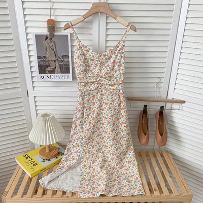 Uut mudelit peenikeste rihmadega naiste vabaajakleit