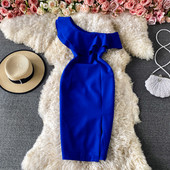 Дамска рокля втален модел и цепка в син цвят