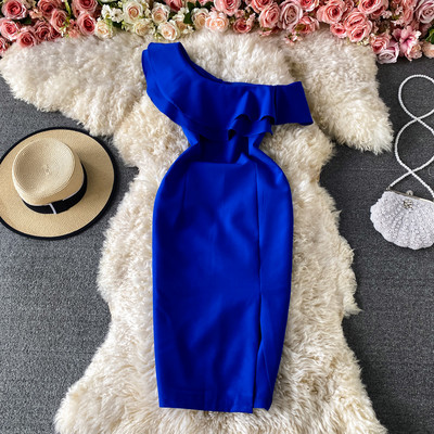 Дамска рокля втален модел и цепка в син цвят