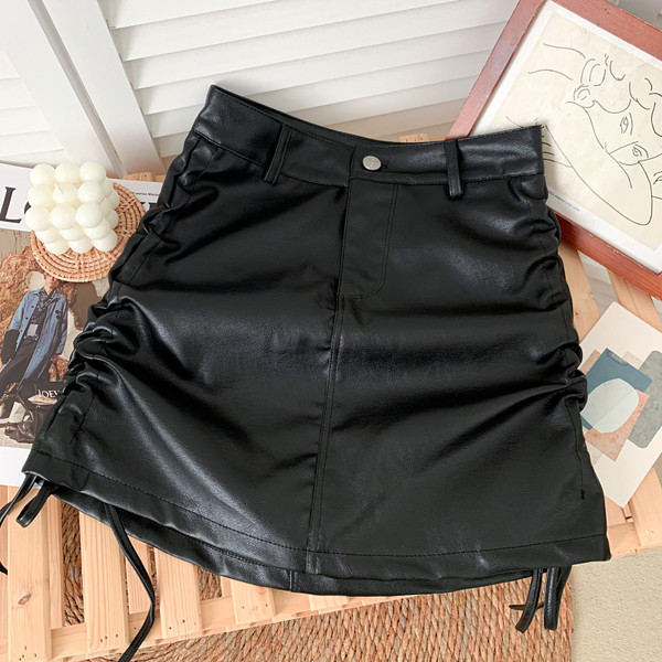 Нов модел дамска кожена пола с връзки в няколко цвята