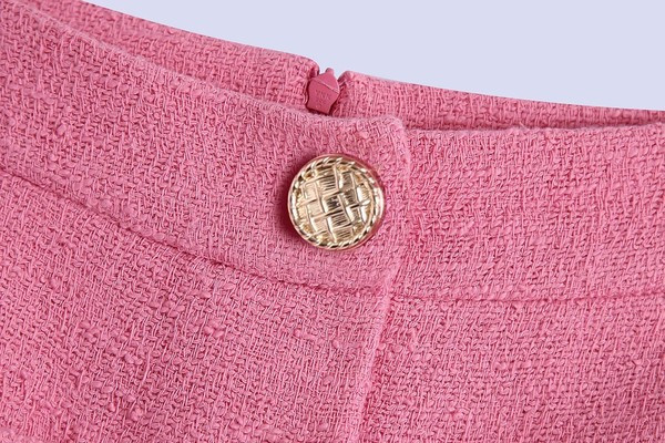 Novi model duge suknje s gumbima i džepovima