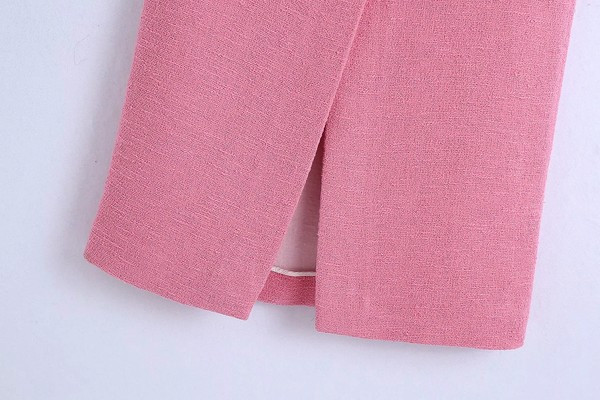 Novi model duge suknje s gumbima i džepovima