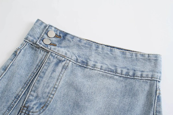 Asümmeetriline sillerdavates värvides teksaseelik