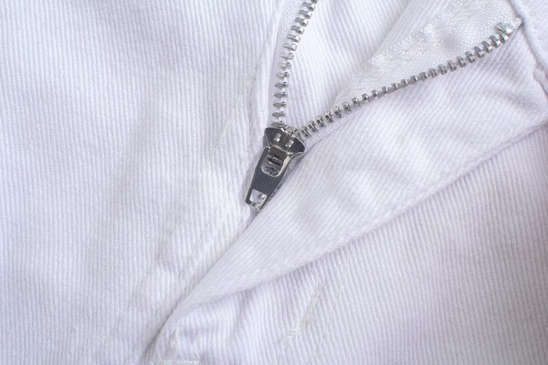 Нов модел дънкова пола с джобове 