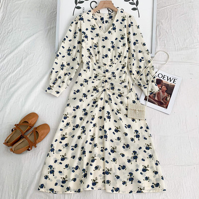 Új modell női ruha spitz nyakkivágással és hosszú ujjú - három színben