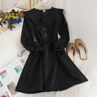 Νέο μοντέλο γυναικείο φόρεμα με οβάλ λαιμόκοψη και κουμπιά