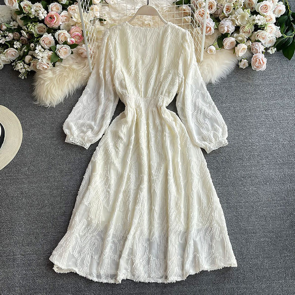 Naiste vabaaja kleit nööpidega beeži värvi