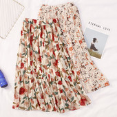 Hosszú női szoknya virágmintával, magas derékkal