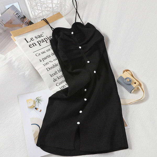 Μοντέρνο γυναικείο φόρεμα με λεπτά τιραντάκια και πέρλες