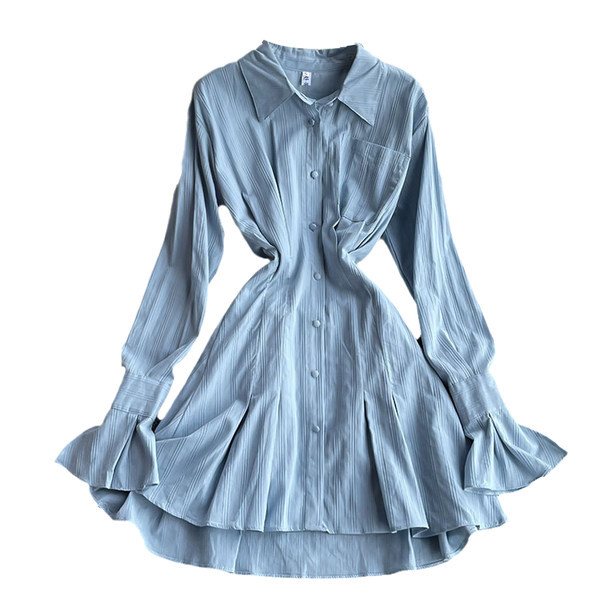 Naiste moodne kleidi tüüpi särk klassikalise krae ja nööpidega