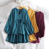 Moodne naiste kleit pikkade varrukatega-lõikeline mudel