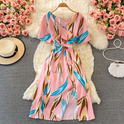 Naiste moodne kleit vöökohal roosa