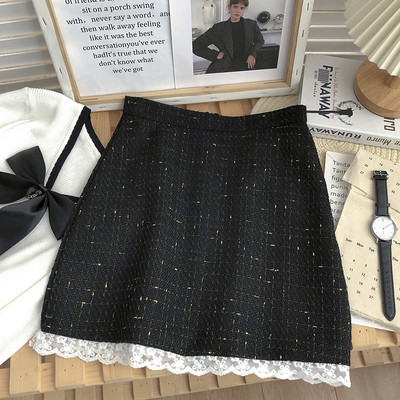 Γυναικεία φούστα και δαντέλα σε γραμμή Α